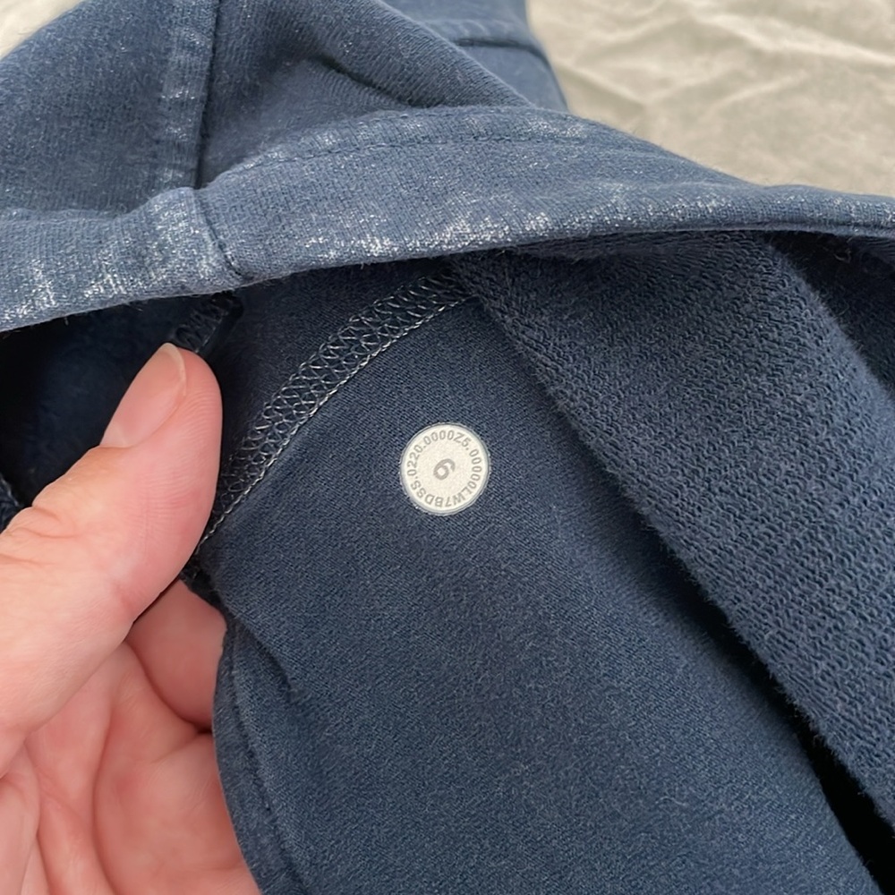 🍋 gently used lululemon inner glow shorts🍋 - Picture 7 of 7